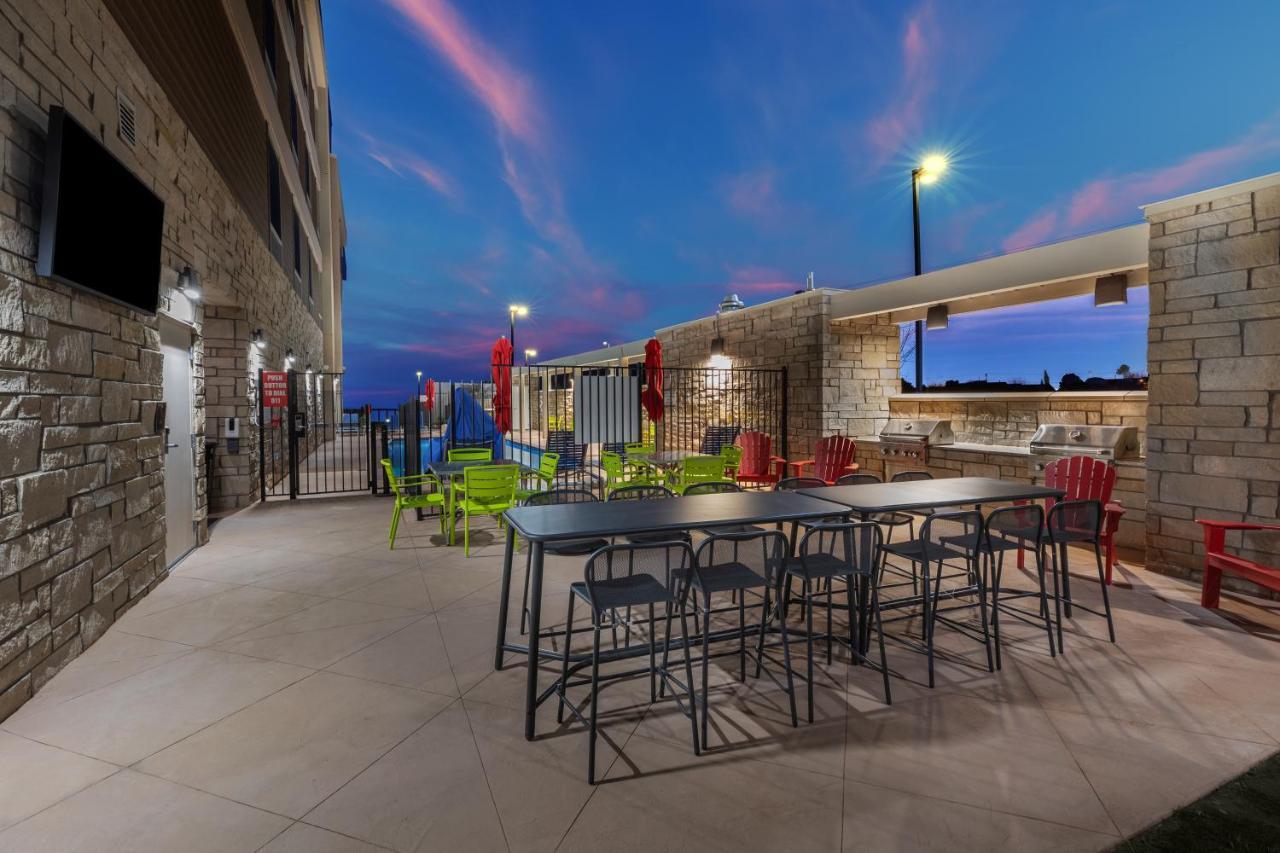 Home2 Suites By Hilton Midland East, Tx Екстер'єр фото